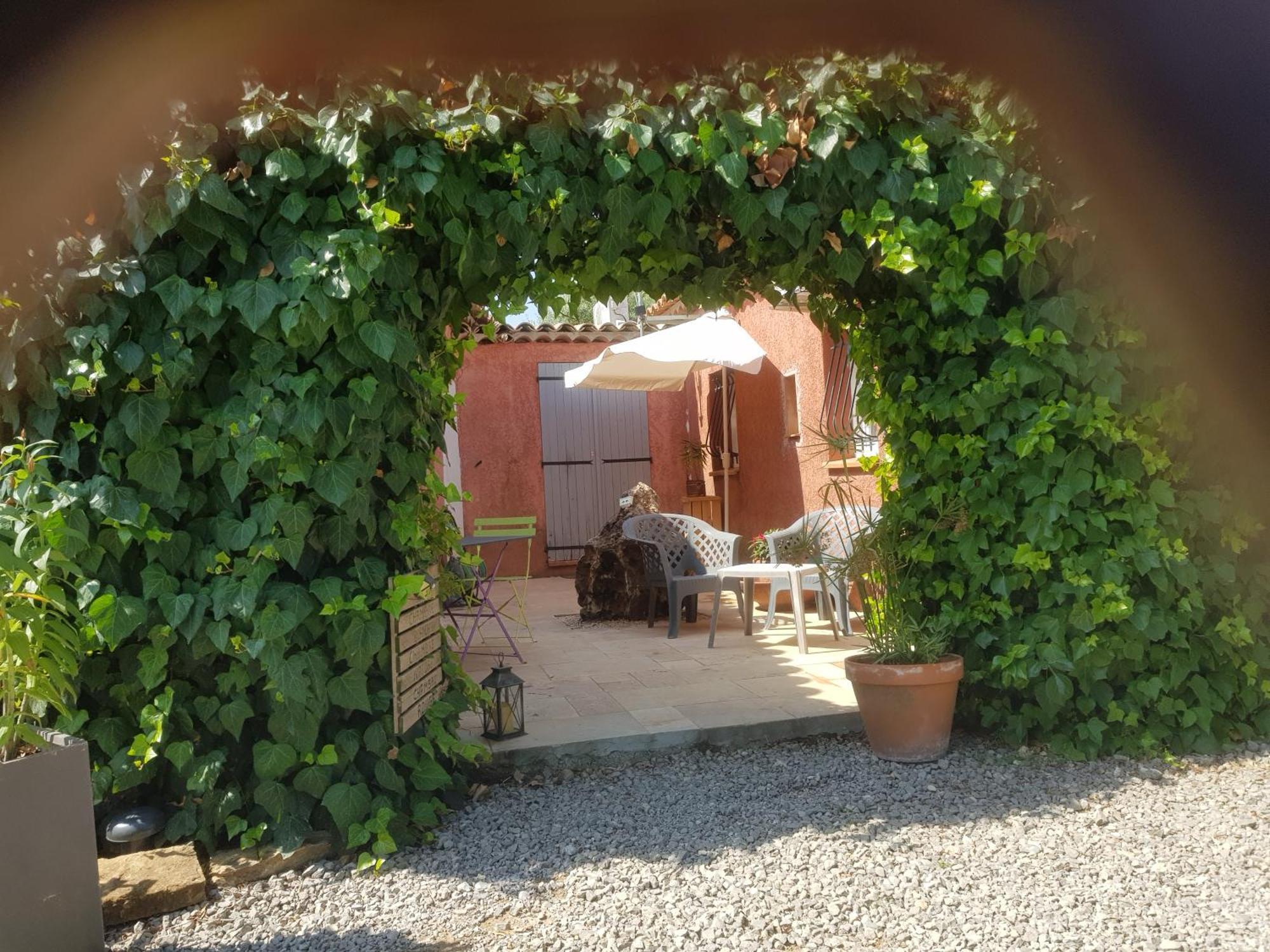 Bed and Breakfast Les Lézards au Soleil Draguignan Exterior foto
